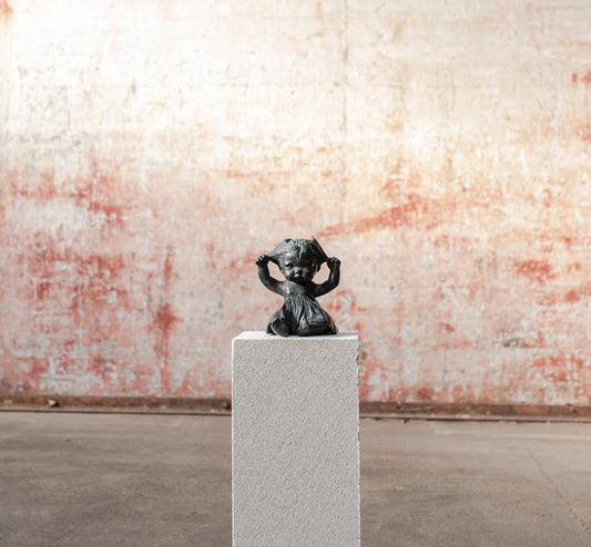 Head Space - Bronze Sculpture by Maria Rubinke