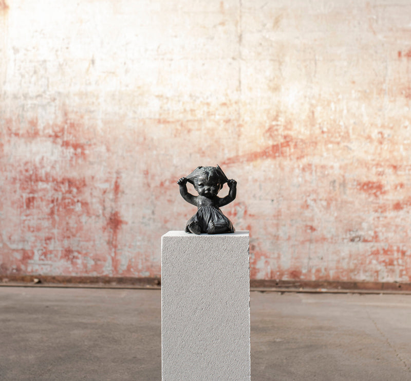 Head Space - Bronze Sculpture by Maria Rubinke