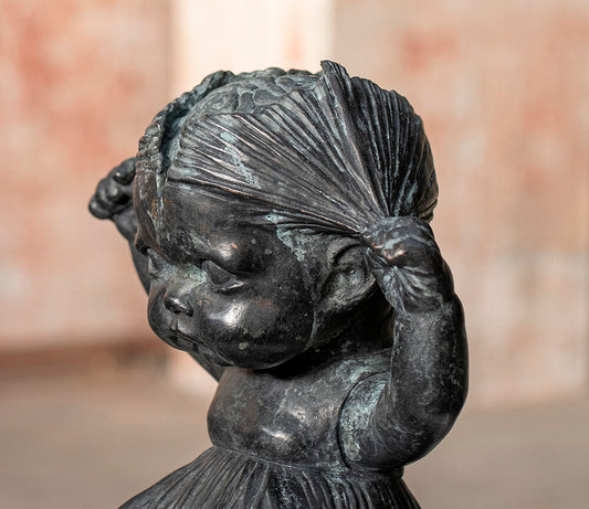 Head Space - Bronze Sculpture by Maria Rubinke